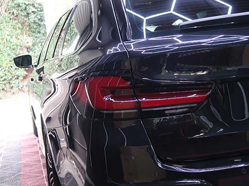 5シリーズツーリング（G31）前期に純正LCIテールライトを後付装着