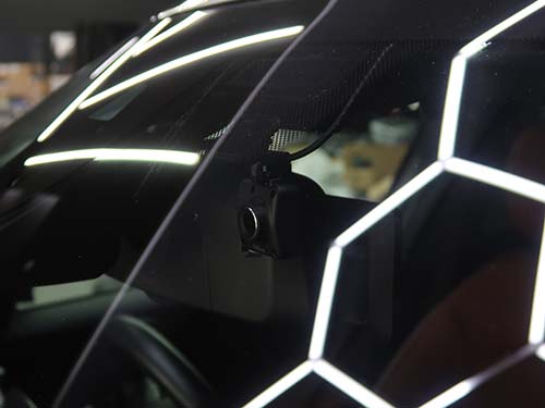 セルスター製デジタルミラー型ドライブレコーダー(CS-2000SM)