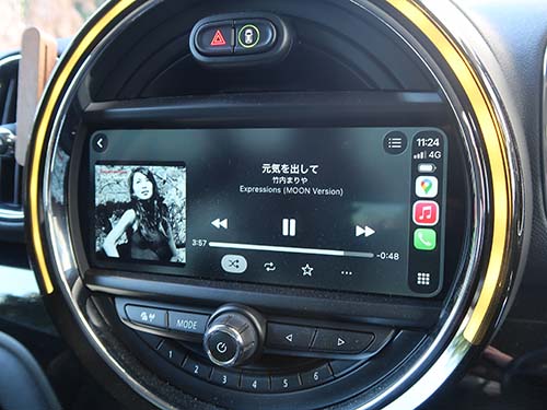 Apple CarPlay フルスクリーン化