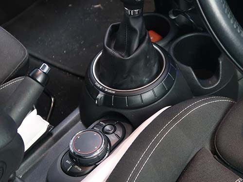 回転リング仕様のドライビングモードスイッチが適合するモデル