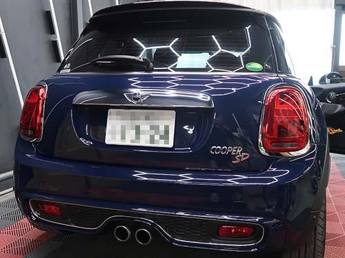 LCIモデル用ユニオンジャックデザインのテールライト