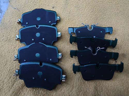 AMSECHS製低ダストブレーキパッド