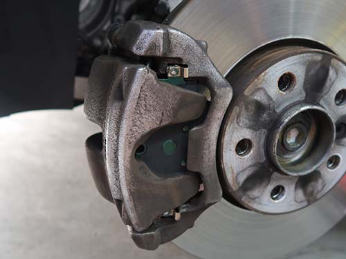 AMSECHS製低ダストブレーキパッドへの交換