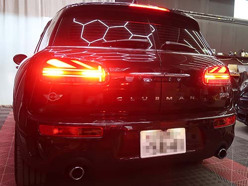 点灯パターンを入念にチェックし、LCIモデル準拠の完全な状態へ仕上げ