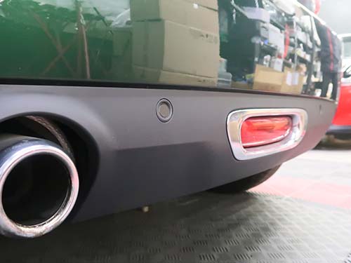 純正超音波センサー（4個） を取り付け