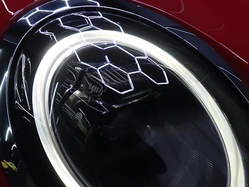 飛び石・紫外線・経年劣化からヘッドライトを保護