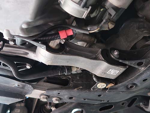 エンジンマウント&ペンドラムサポートの劣化症状