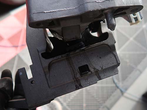 エンジンマウント&ペンドラムサポートの劣化症状