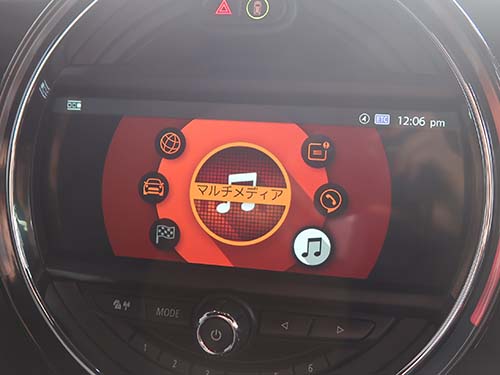 MINI F56 ナビゲーションシステム起動中 のまま