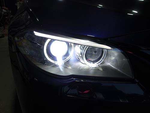 BMW 5シリーズ F10 ヘッドライト 交換修理