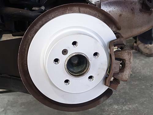 MINI F55 クーパーS ブレーキディスクローターと低ダストブレーキパッドを同時交換