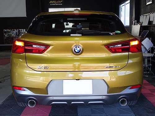 右リアウインカーは問題なく点灯する状態まで復旧