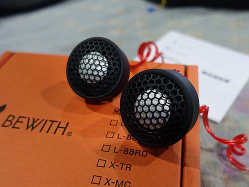 BEWITH製ツィーター（L-25R）