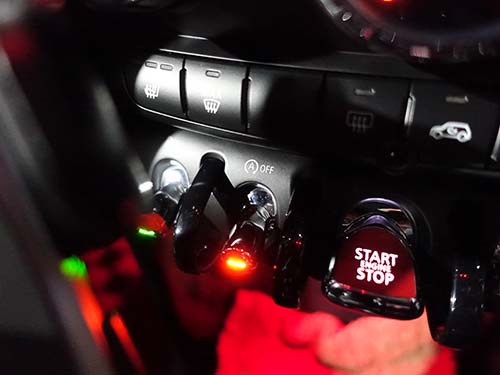 エンジン始動時のアイドリングストップOFF設定