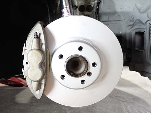 日常使用を中心としたBMWユーザー様に適したブレーキローター