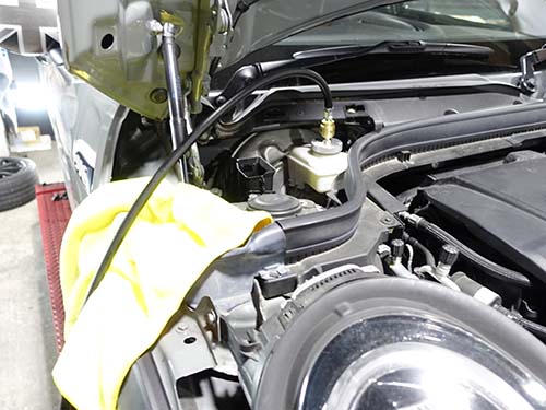 MINI ハッチバック F55 ブレーキフルード交換