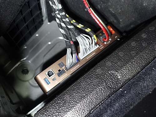 実車に合わせて細かくセッティング