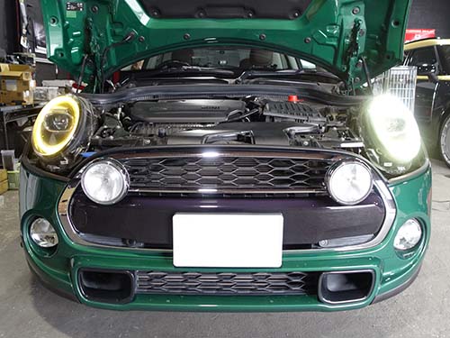 ヘッドライトを交換せずに修理する方法をご提案