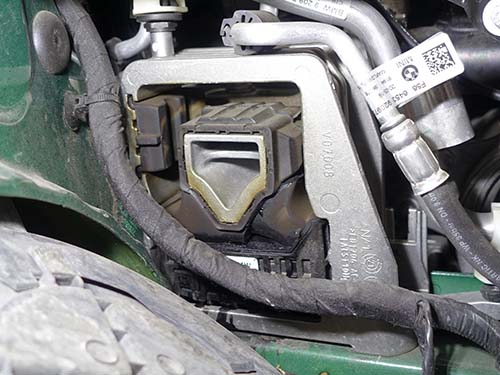 エンジンマウント&ペンドラムサポート交換