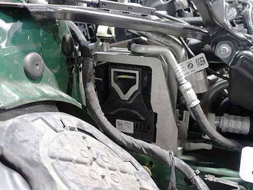 エンジンマウント&ペンドラムサポート交換