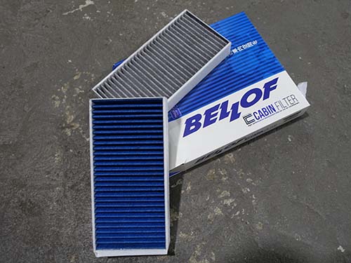 BMW 2シリーズアクティブツアラー F45 BELLOF キャビンフィルター交換