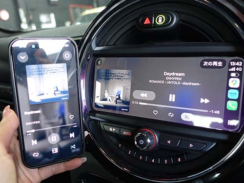 Apple CarPlayフルスクリーン化