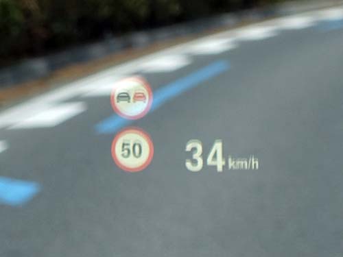 車両仕様・製造年月によっては認証コードが必要