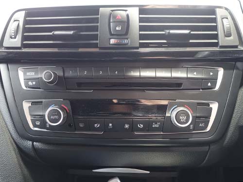 エンジン停止時にエアコン状態の前回記憶