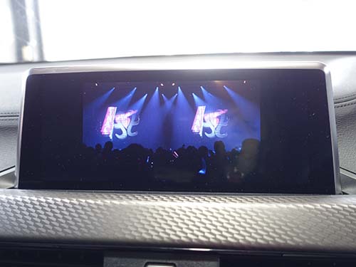 走行中DVDビデオの視聴も可能