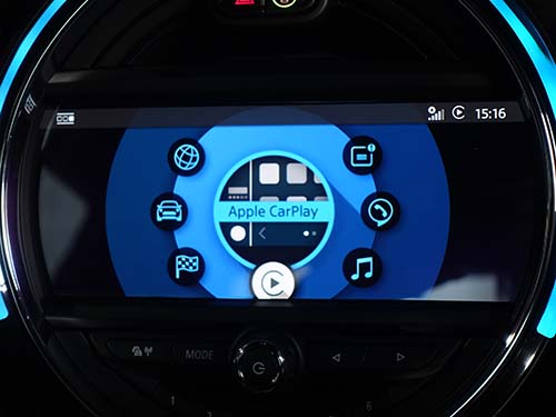 MINI F55 LCI カープレイを認証コード方式で有効化