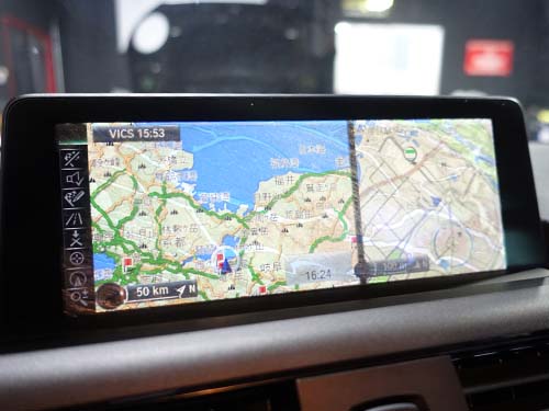 BMW F20 モニター不具合