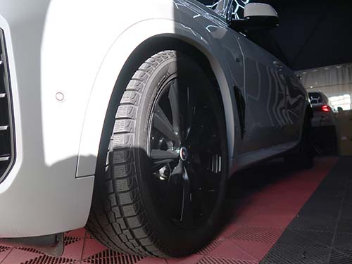 BMW X5 G05 LCI エアサスローダウン