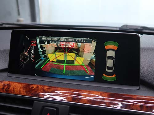 モニター表示・音声出力・ナビ・バックカメラのすべてが正常に動作することを確認