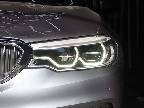 ヘッドライトASSY交換を行なわずに復活