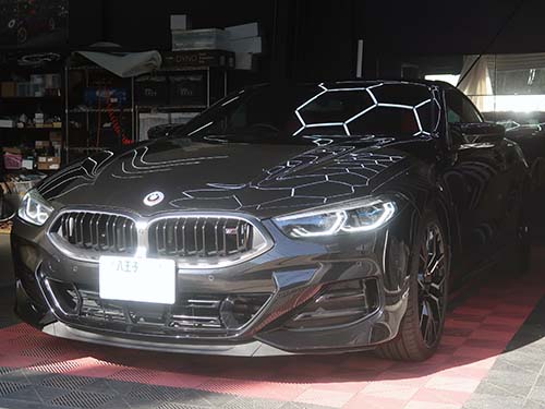 BMW 8シリーズクーペ(G15) 840d