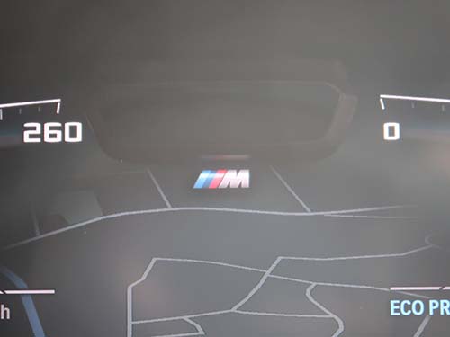 メーターパネルにロゴ追加（M）