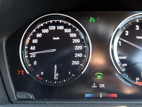 BMW X2 F39 クルーズコントロール機能を後付装着