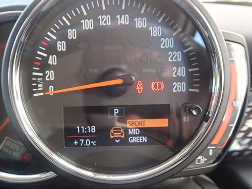 エンジン停止時に走行モード状態の前回記憶