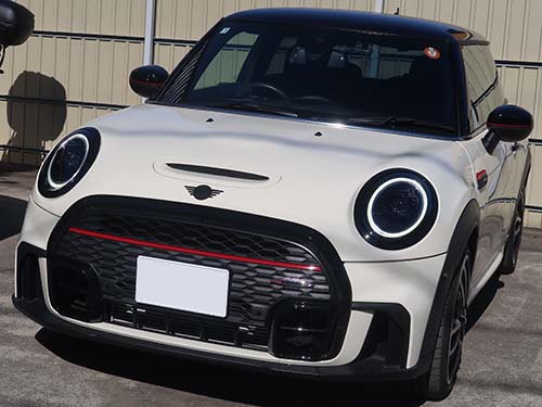 派手すぎないスモーク感