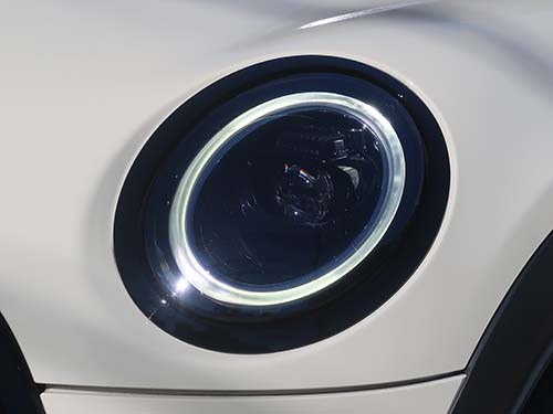 派手すぎないスモーク感