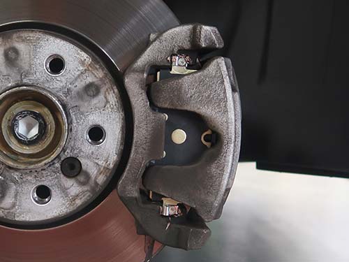 MINI クラブマン F54 ブレーキダスト汚れ 対策｜低ダストブレーキパッド装着