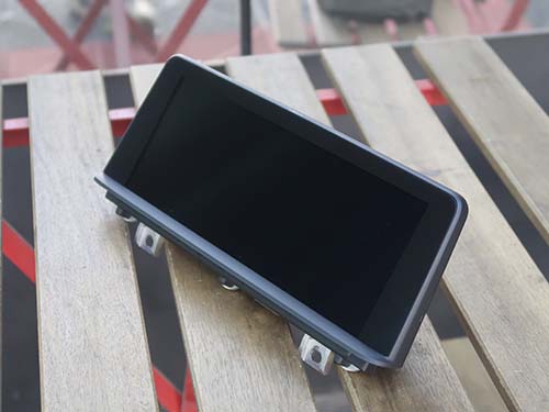 BMW 3シリーズセダン F30 モニター 交換修理