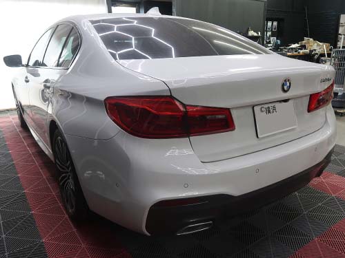 BMW 5シリーズセダン(G30) 523d