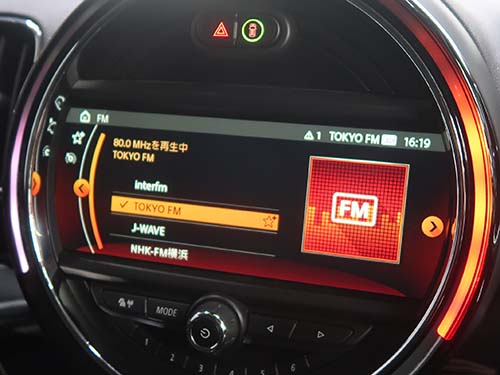 ナビ地図表示、Bluetooth接続、GPS受信、バックカメラ表示、オーディオ出力など全機能を確認