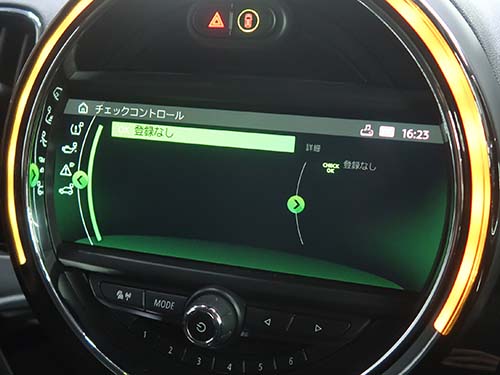 ナビ地図表示、Bluetooth接続、GPS受信、バックカメラ表示、オーディオ出力など全機能を確認