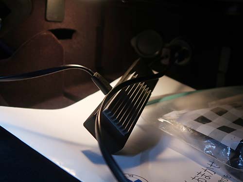 付属のHDMI入力端子を利用すれば、Amazon Fire TV Stickなどの接続も可能