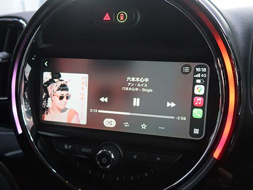 ミニ クロスオーバー F60 カープレイ 全画面表示で有効化