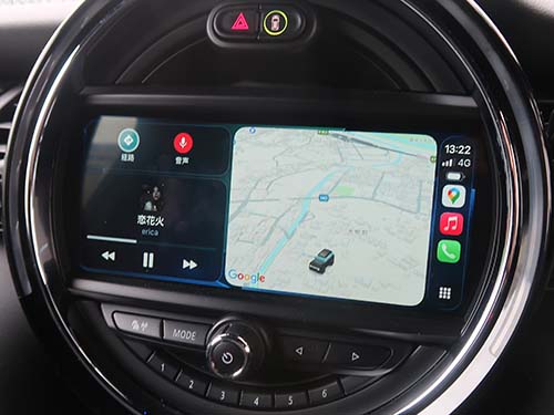 MINI F56 クーパーS フルスクリーンカープレイ施工