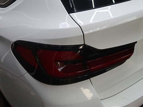 LCIモデル用テールライト後付装着は多数実績