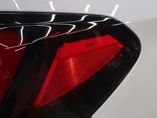 BMW純正部品を使用した正規仕様のアップグレード